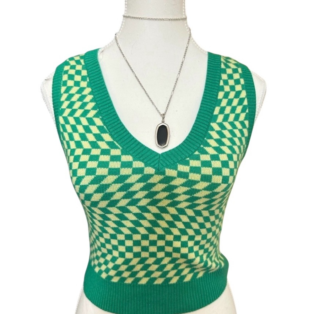 3x$20
Full Tilt  blouse or vest